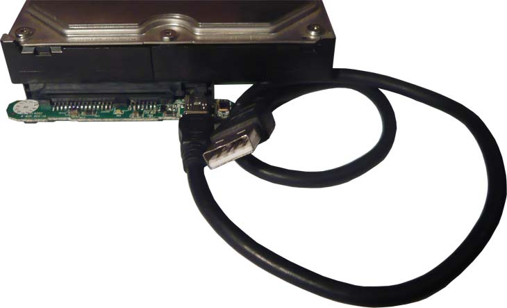 USB кабель для подключения внешнего жесткого диска